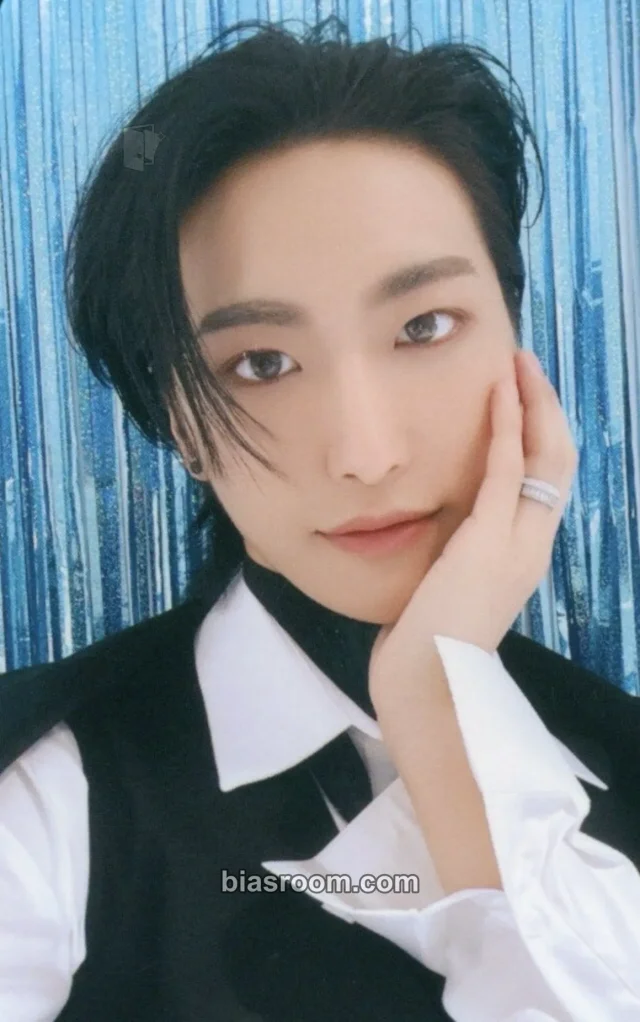 Seonghwa ATEEZ Golden Hour : Part 1 Work to Live Ver. K-pop photocard