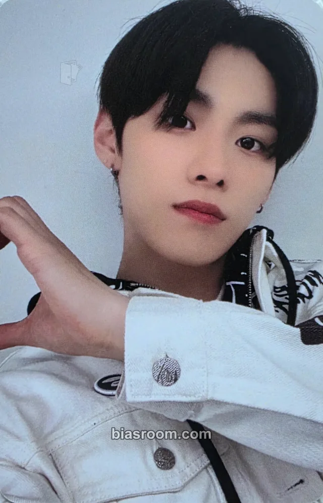 TNX - Kyungjun - LOVE NEVER DIES Album ktown4u