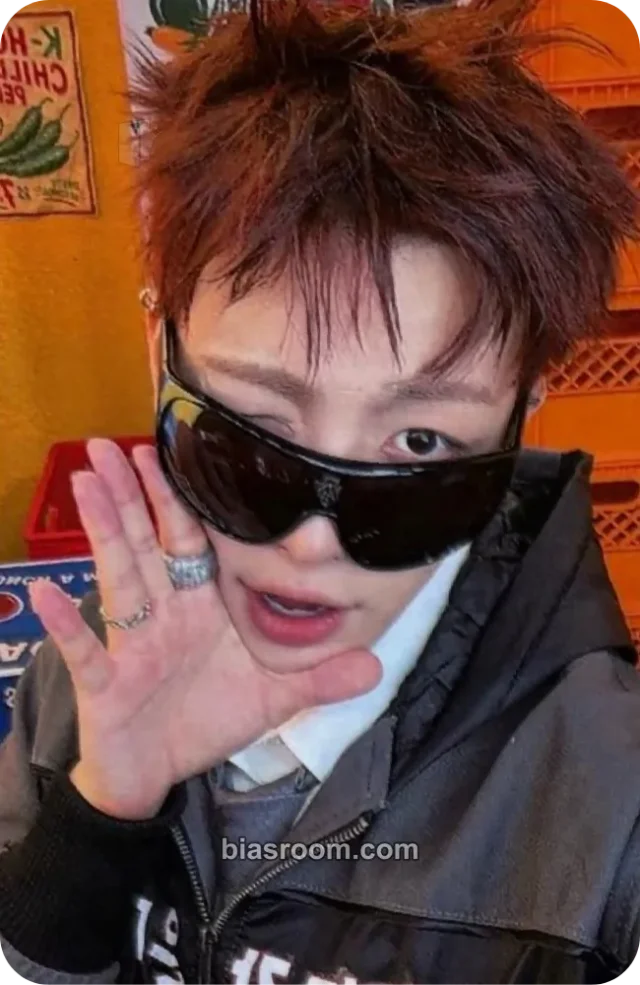 ATEEZ - Hongjoong - GOLDEN HOUR : Part.5 Album winner benefit sns event
