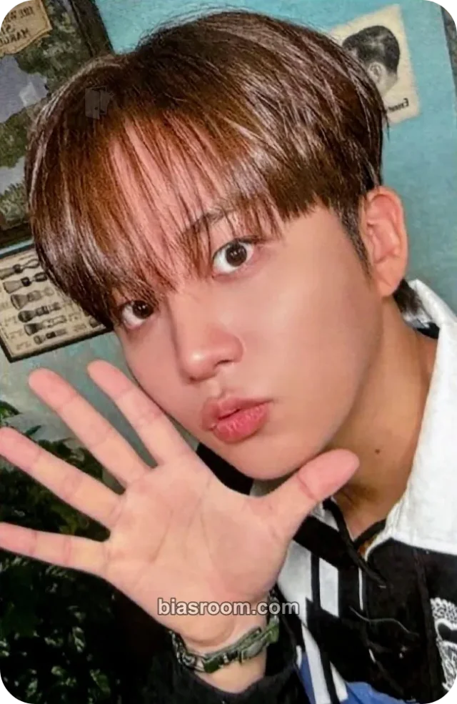 ATEEZ - Jongho - GOLDEN HOUR : Part.5 Album winner benefit sns event
