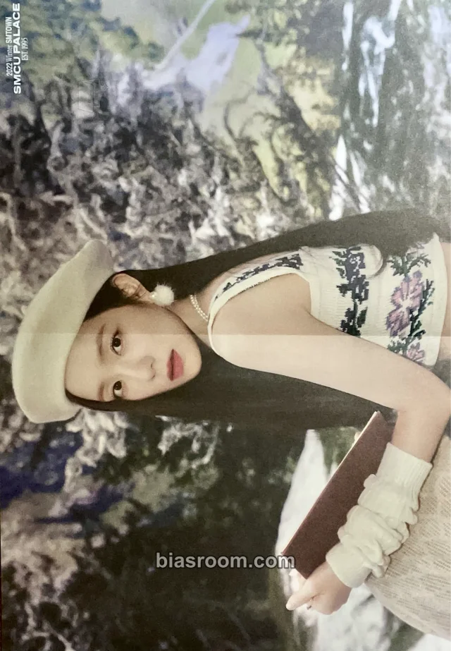 Irene Red Velvet 2022 Winter SMTOWN : SMCU PALACE K-pop photocard