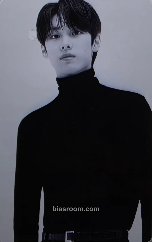 TNX - Kyungjun - LOVE NEVER DIES Album whosfan pvc card