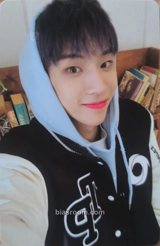 Tempest - Hwarang - 2023 Season's Greetings It's We Tempest Other season's greetings photocard set