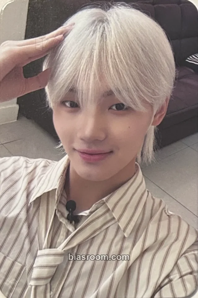 Yoonchan SPLAYIT SPLAY: CHAPTER 01 K-pop photocard