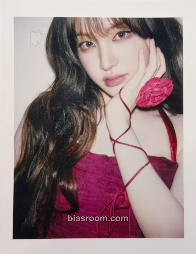 Liz SUPERSTAR STARSHIP Photocard - IVE | Bias Room