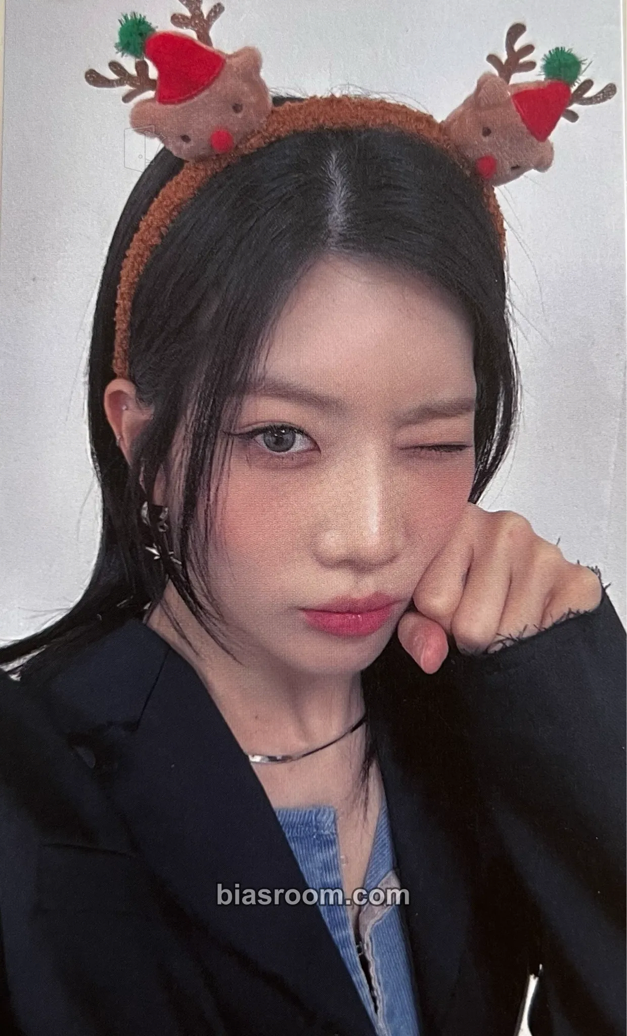 Kim Lip 2024 Season's Greetings: Shoot for the Moon トレカ - ARTMS