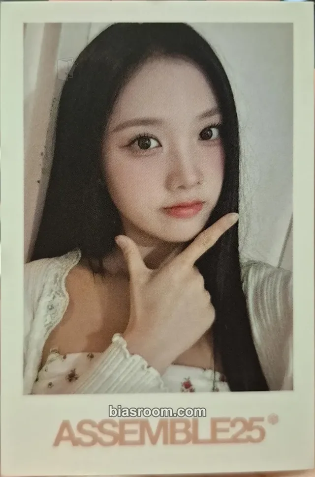 tripleS - Sullin - Assemble25 Album everline polaroid
