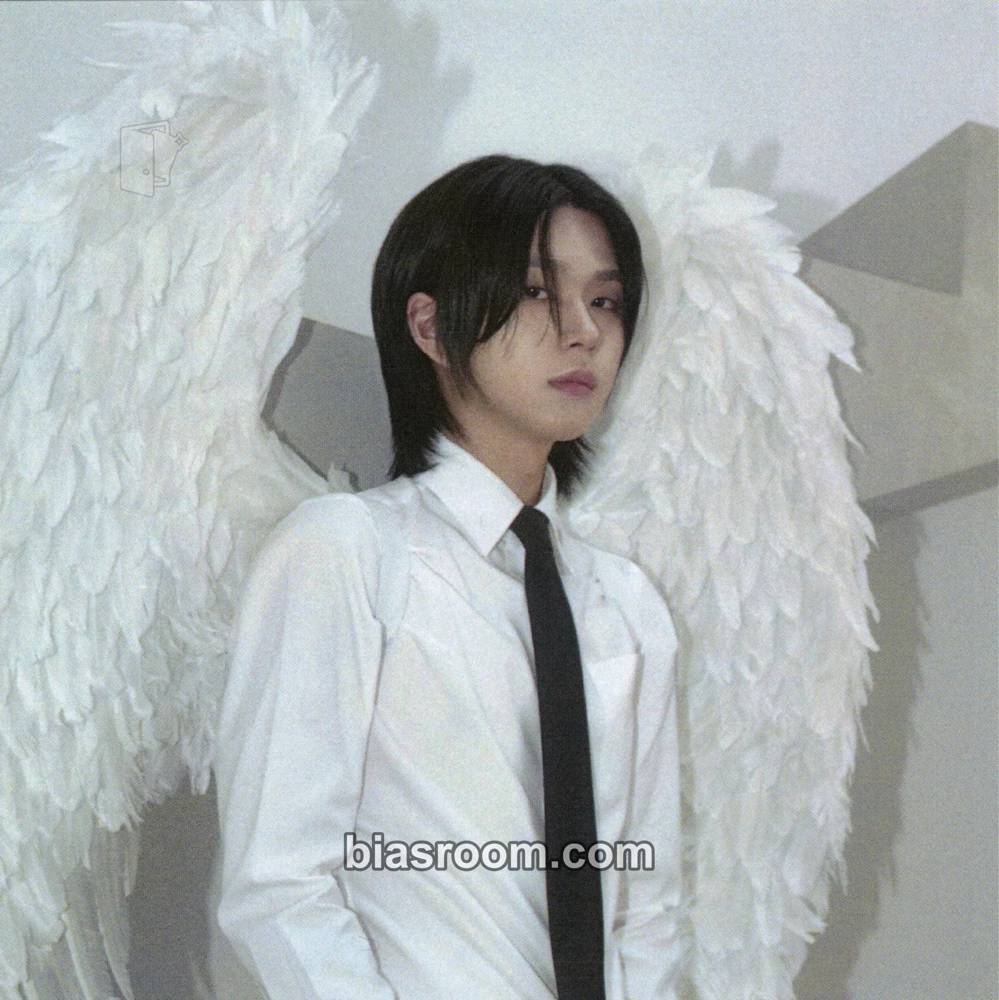 Yuho Reborn Photocard - Re:Hearts - Re:Hearts K-pop photocard