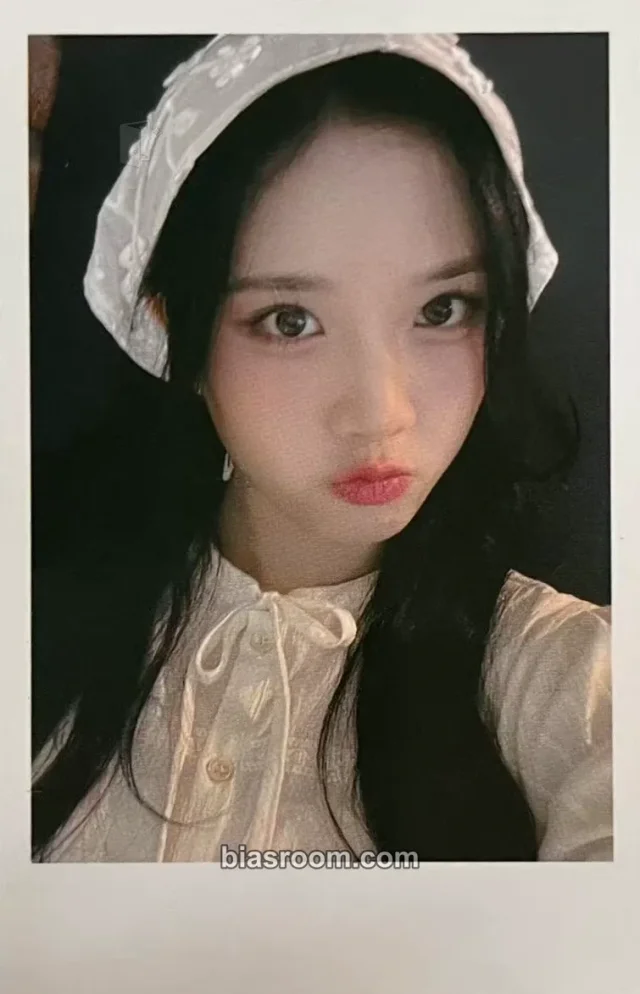 tripleS - Sullin - Assemble25 Album jump up round 7 offline polaroid