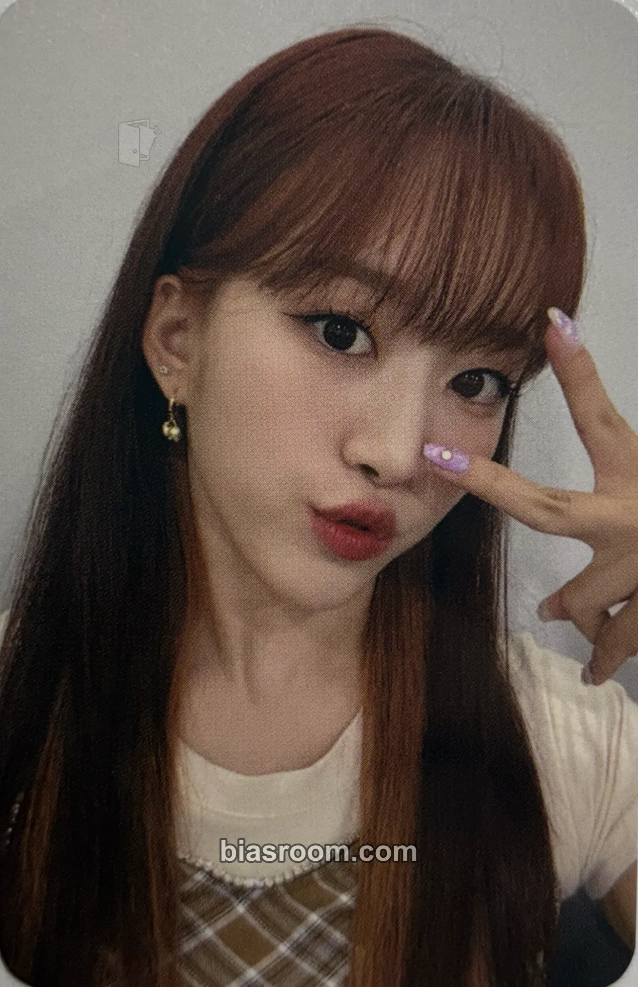 Yunseul Wanna Know Photocard - IRRIS - IRRIS K-pop photocard
