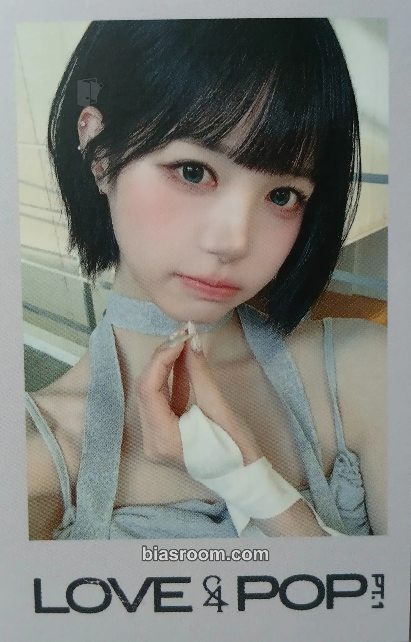 Chaewon Untitled Photocard - tripleS | Bias Room