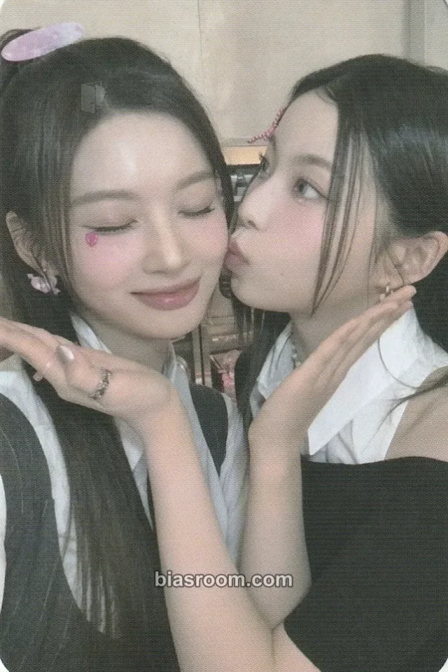 NMIXX ジウ JIWOO rbw 事後販売 5000円特典 トレカ NMIXX ジウ JIWOO