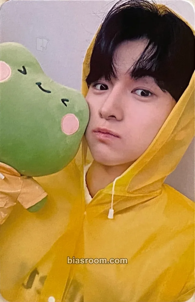 DRIPPIN - Hyeop - Weekend Album jump up round 1 fansign