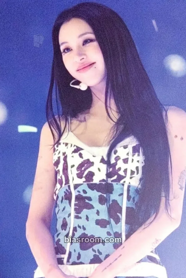 Chaeyoung #TWICE2 Photocard - TWICE | Bias Room