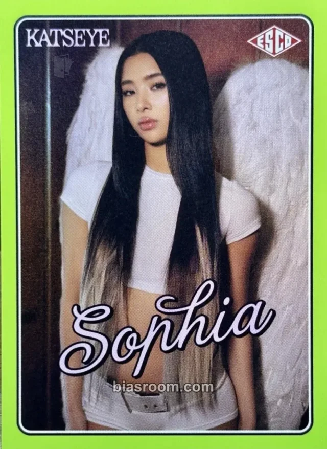 Sophia WILD Photocard - KATSEYE | Bias Room
