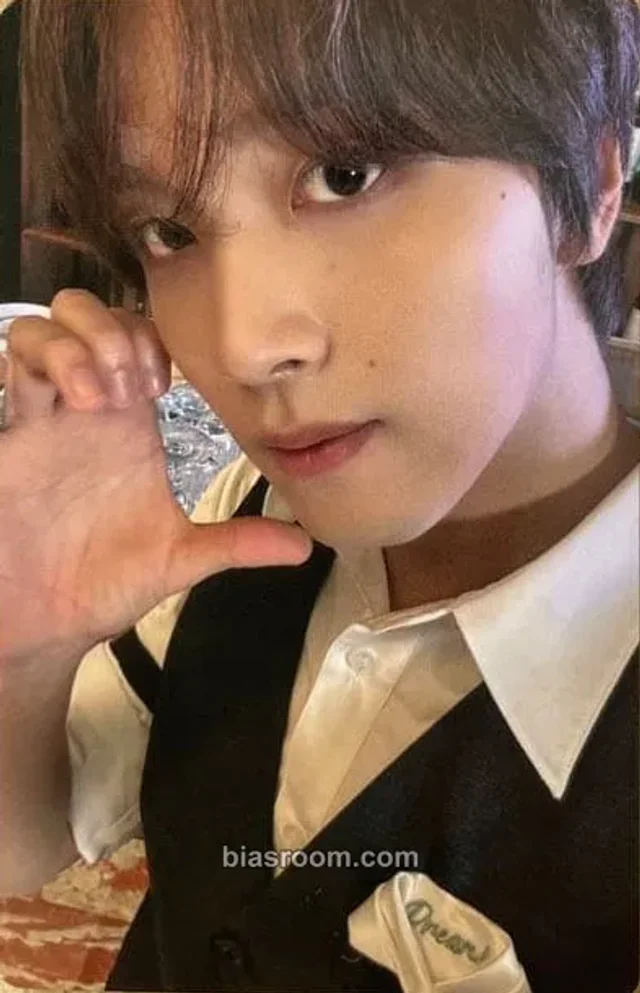 NCT DREAM - Haechan - "THE SWEET DREAM HOTEL" 10TH ANNIVERSARY PARTY  Event entrance/attendance benefit fan meeting day 1