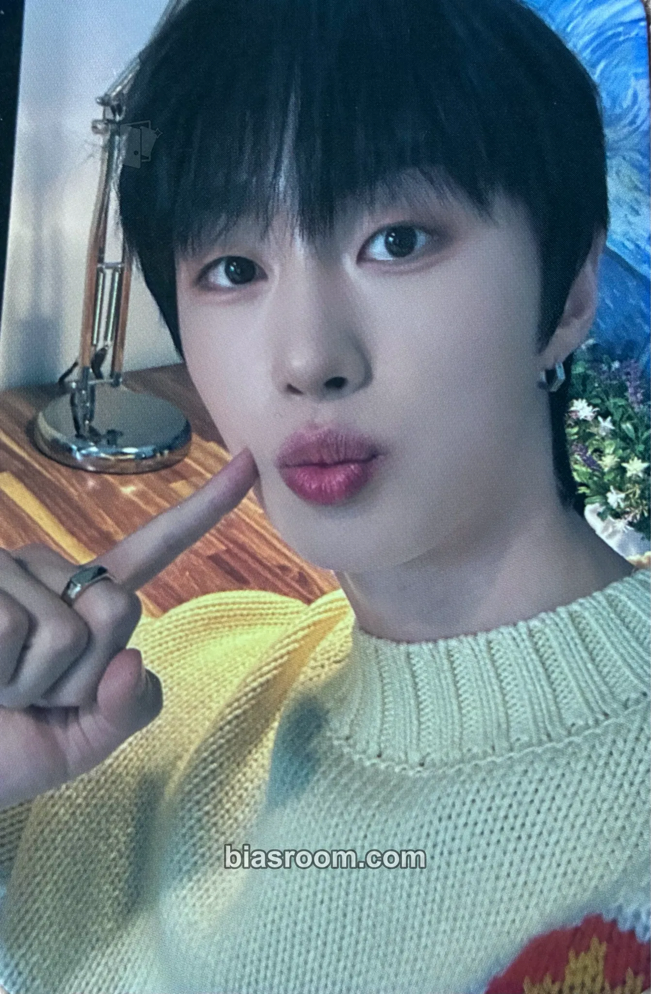 Bitsaeon Monthly Mont - Season 1 in August Photocard - M.O.N.T - M.O.N.T K-pop photocard