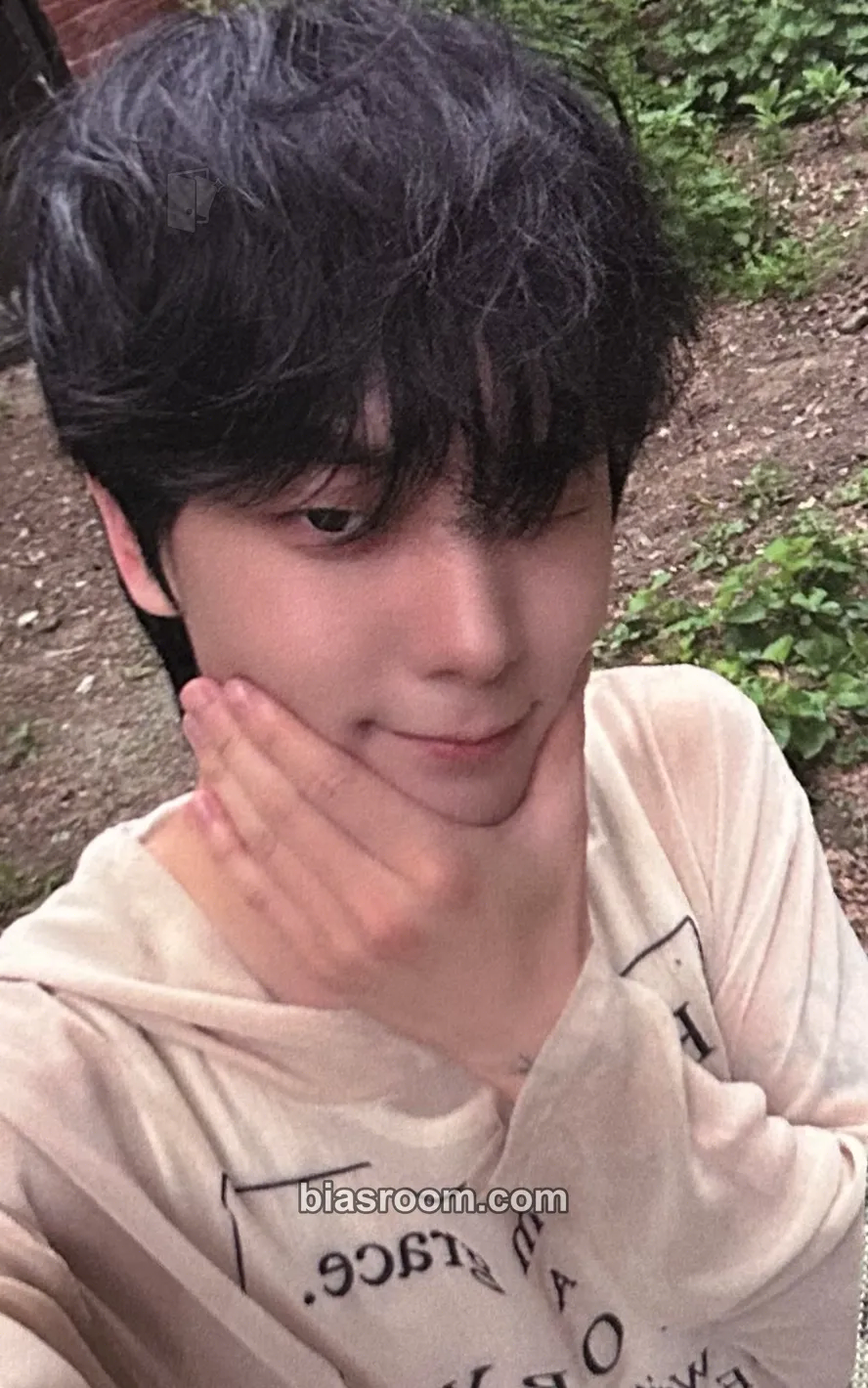 Jehyun Pop-Up : Uncapped (Kooky) Photocard - Omega X - Omega X K-pop photocard