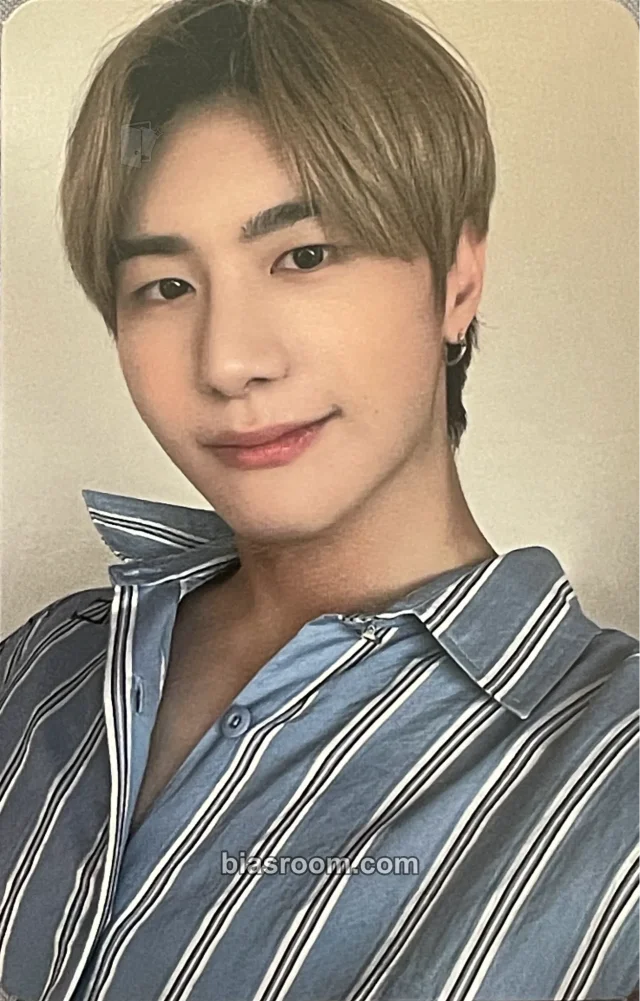 VICTON - Seungsik - Idollive MD: VICTON'S World Tour Other drawstring bag merch photocard
