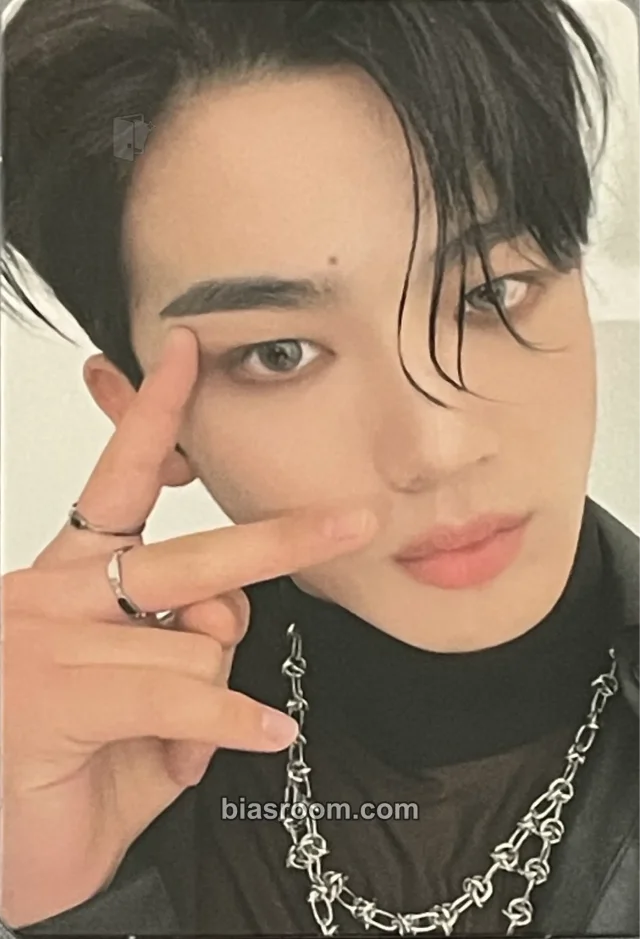WEi - Yohan - Illusion Album album photocard