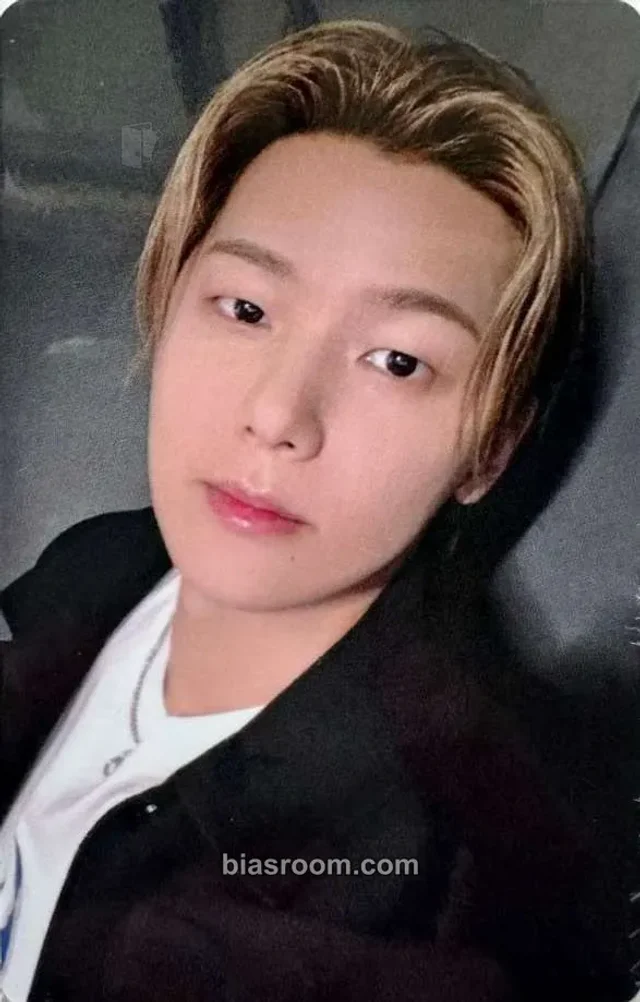 Minhyuk CNBLUE FNC Band Kingdom 2026 K-pop photocard