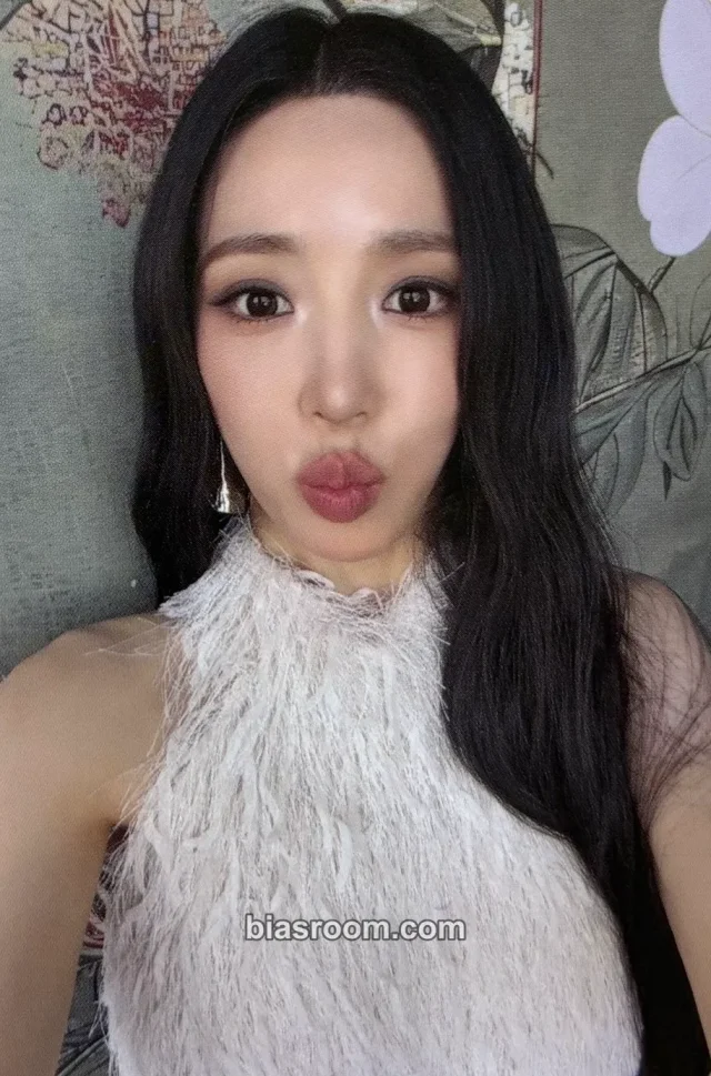Girls' Generation - Tiffany - Edge of Calm (Tiffany Young) Album aladin pob (pre-order benefit)