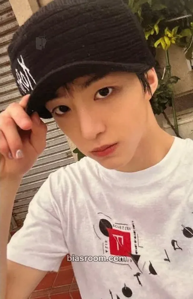 IDID - Junhyuk - FLY! Album album photocard