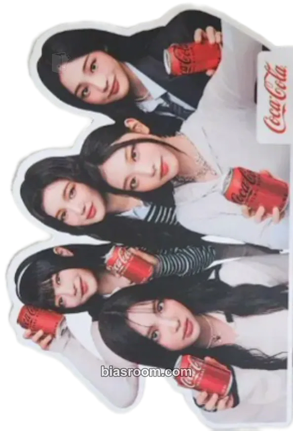 Coca Cola x NewJeans Photocard - NewJeans - NewJeans K-pop photocard