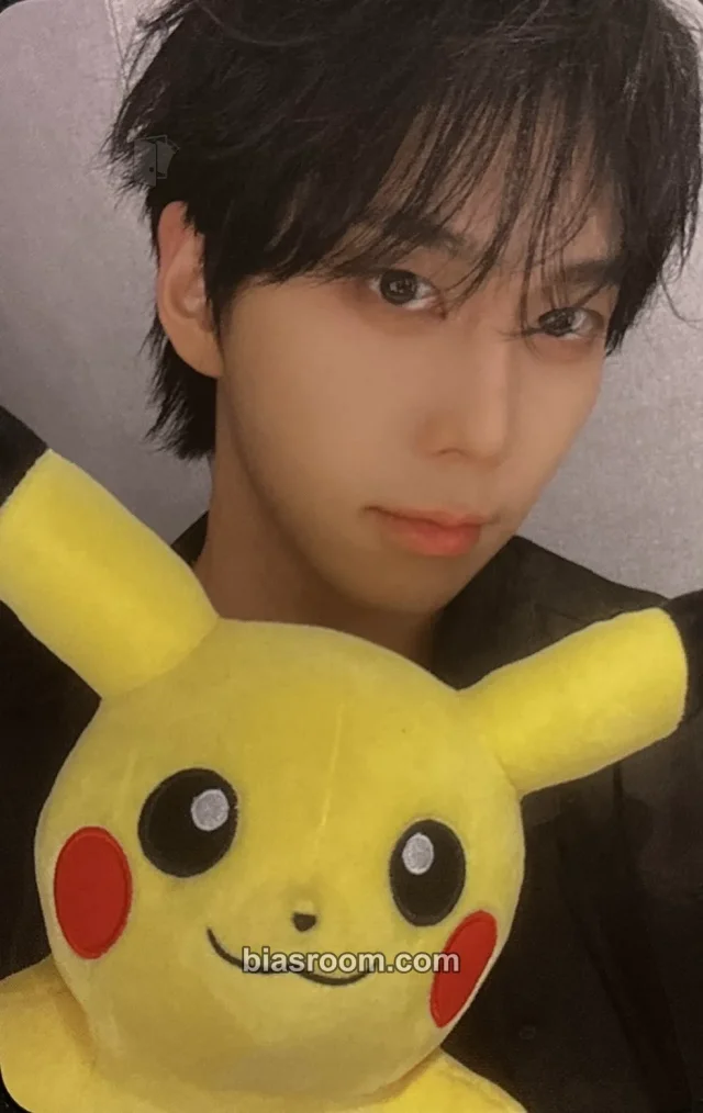 Double 0ne - Junseo  - Xpert Album 1st music fansign