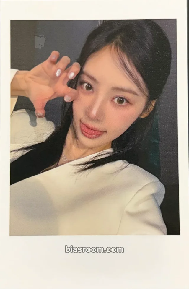 ARTMS - JinSoul - 2026 Season's Greetings: The Five Muses of Hanok Other musicplant (music plant) polaroid season's greetings video call/fancall