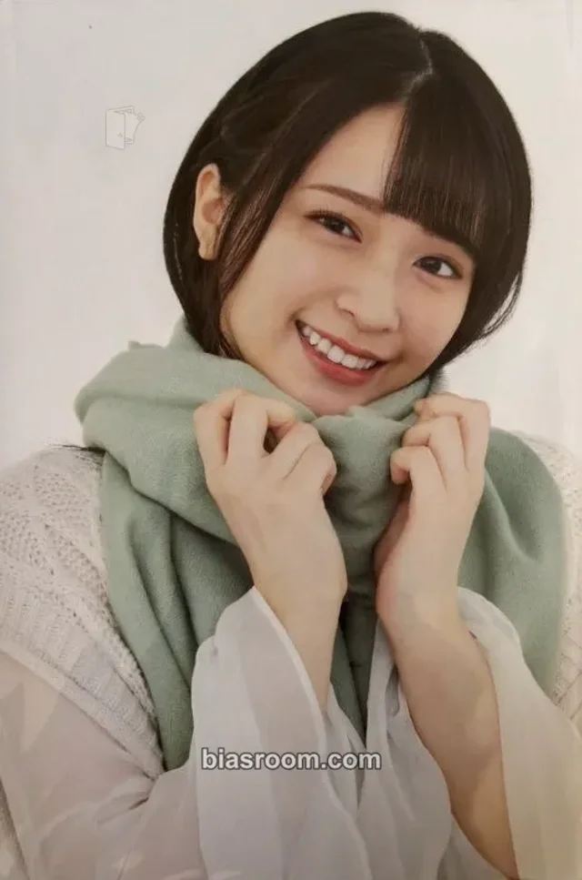 =LOVE - Sasaki Maika - Bubka Magazine - February 2022 Issue Other postcard magazine inclusion random photo