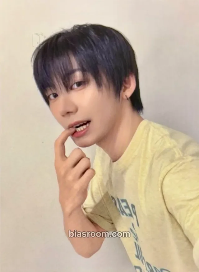 Han THE STAR Magazine August 2026 トレカ - AHOF | Bias Room