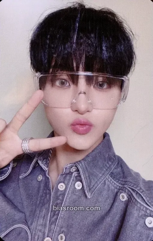 Jihoon THE SECOND STEP : CHAPTER TWO Photocard - TREASURE - TREASURE K-pop photocard