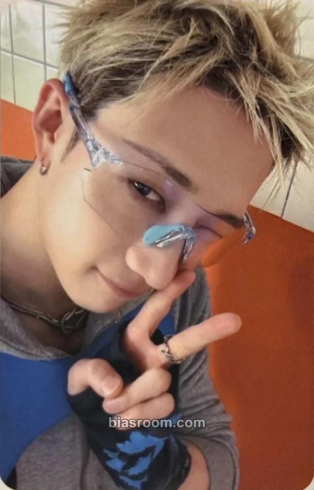 Stray Kids - Bang Chan - THIS & THAT Album pop-up week 1 lucky draw (LD)