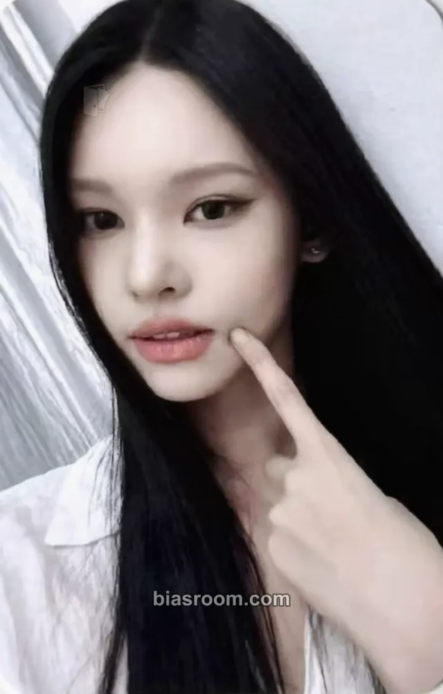 A2O May - Chenyu - Paparazzi Arrive Album makestar round 4