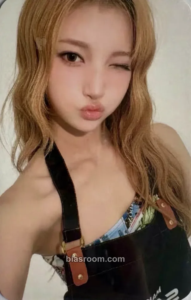 A2O May - Shijie - Paparazzi Arrive Album makestar round 4