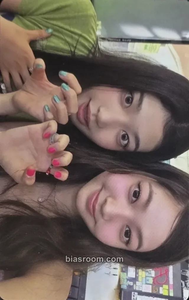TUIDE - Jia & Saki - TUNE & PLAY Album album photocard