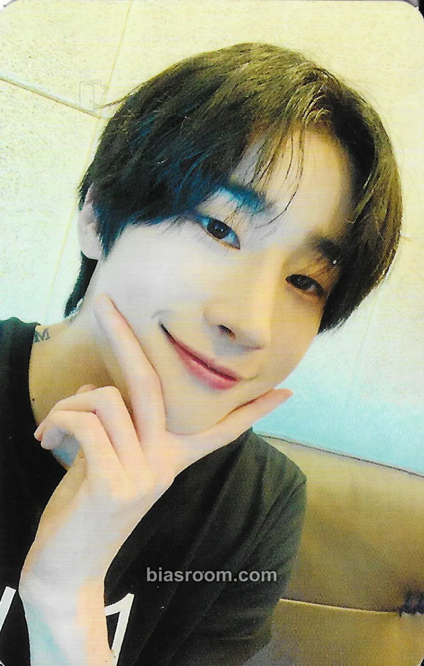 Seungwoo Fade Photocard - VICTON - VICTON K-pop photocard