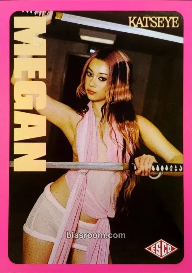 KATSEYE - Megan - ESCO “WILD” Trading Cards Other trading card foil card