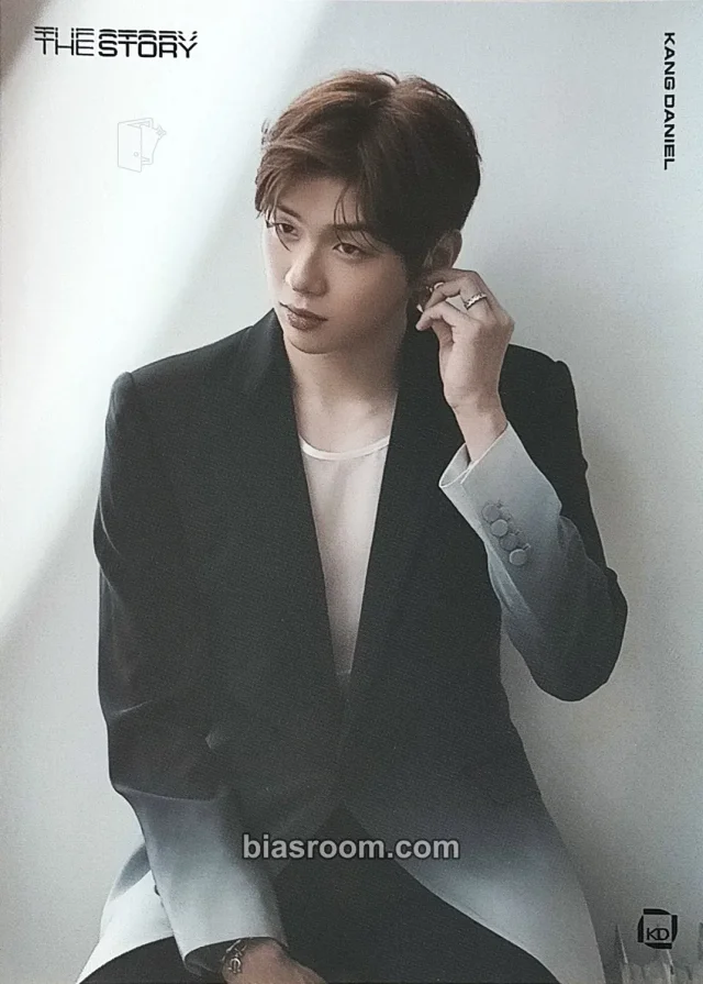 KANGDANIEL - Daniel - The Story Album postcard album inclusion