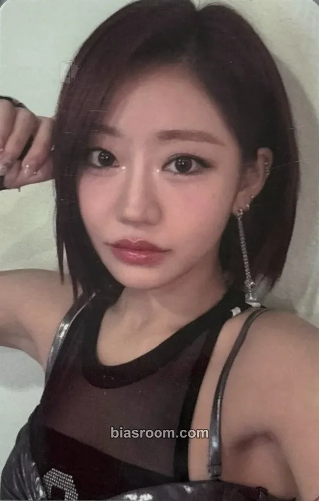 Julie KISS OF LIFE KISS ROAD Seoul Encore K-pop photocard