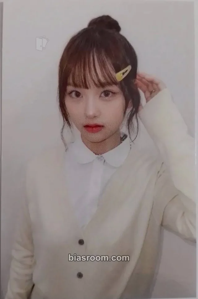 tripleS - Seoah - 2025 Season's Greetings: tripleSchool Other pob (pre-order benefit) everline mini postcard season's greetings