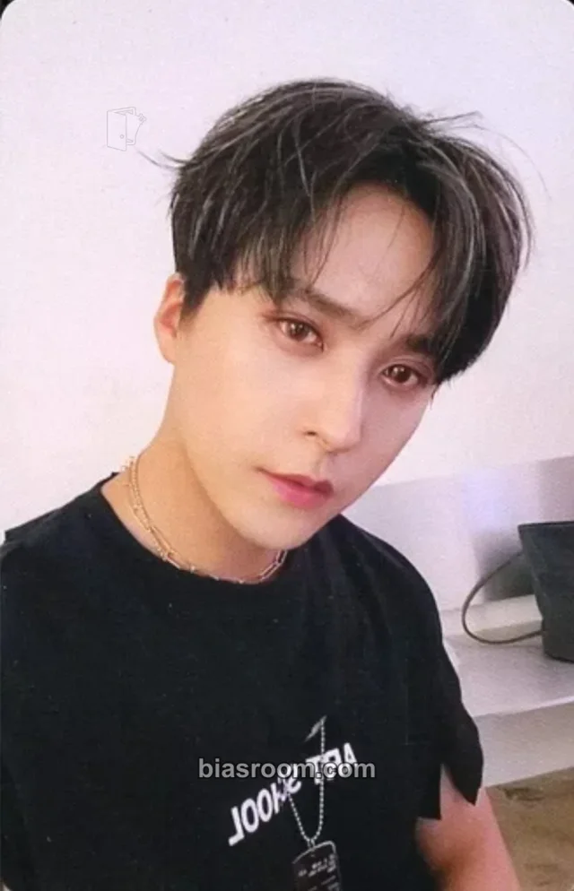 HIGHLIGHT  - Son Dong-woon - The Blowing Album album photocard wind version