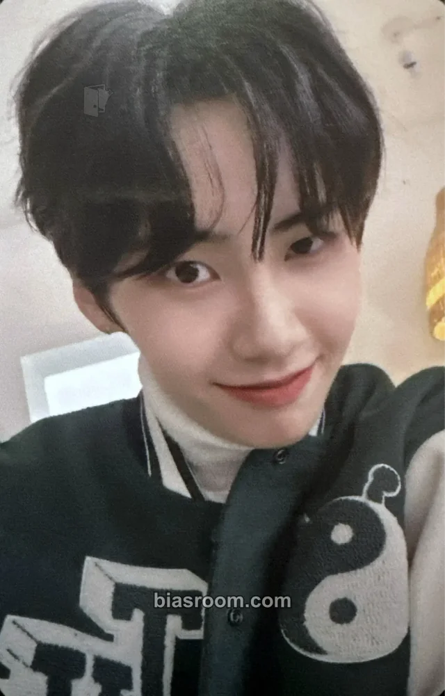 Lee Jinhyuk - Wei - Season’s Greetings 2023 Other season's greetings