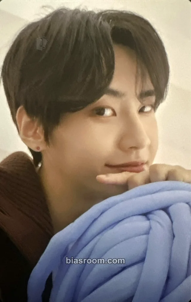 Lee Jinhyuk - Wei - Season’s Greetings 2023 Other season's greetings