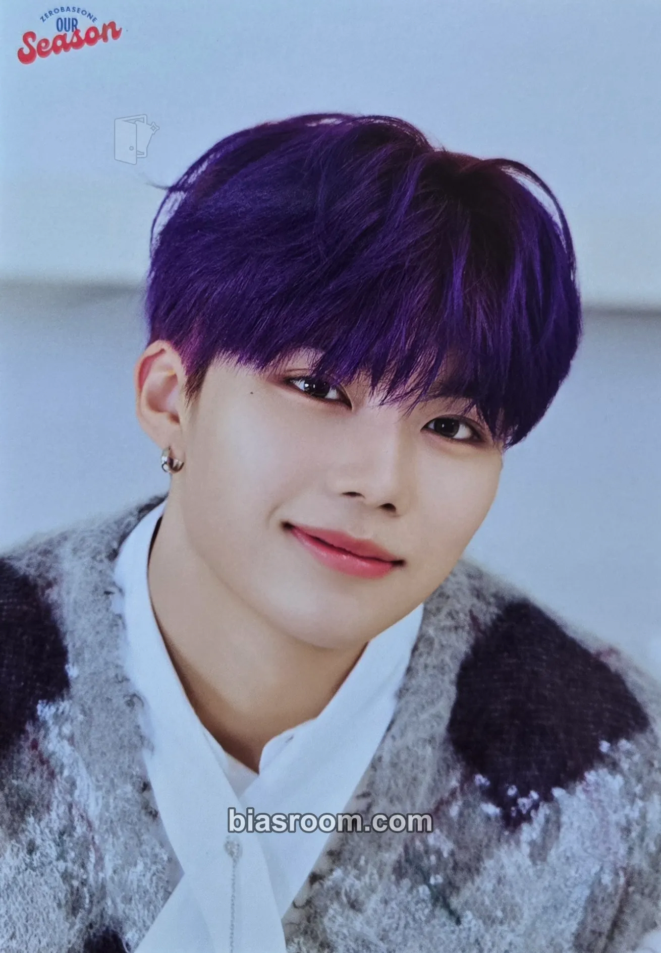Gunwook 2025 Seasons Greetings 'Our Season' Photocard - ZEROBASEONE - ZEROBASEONE K-pop photocard