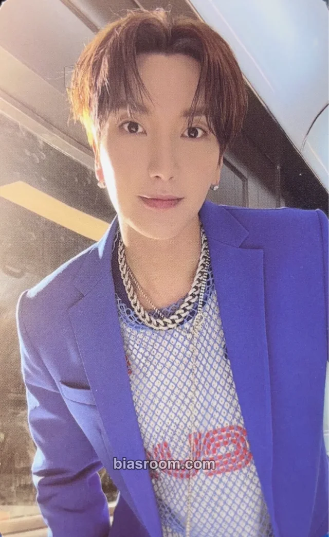 Leeteuk SUPER JUNIOR 2021 Winter SM Town: SMCU Express K-pop photocard