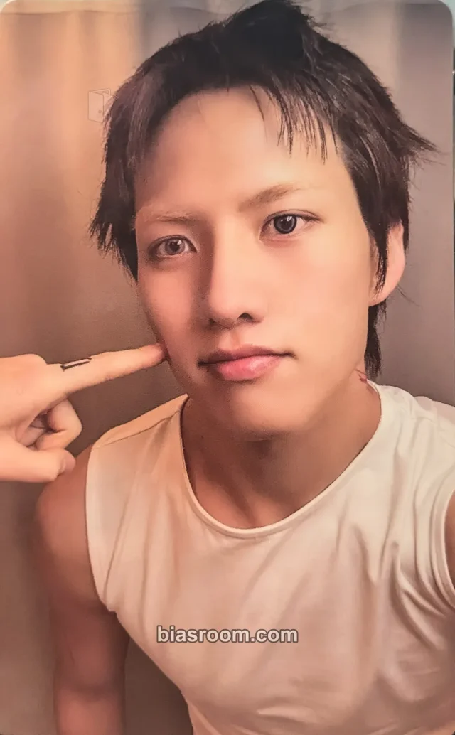 82MAJOR ソンイル サインポラロイド ポラ seongil Seongil X-82 Photocard - 82Major | Bias Room