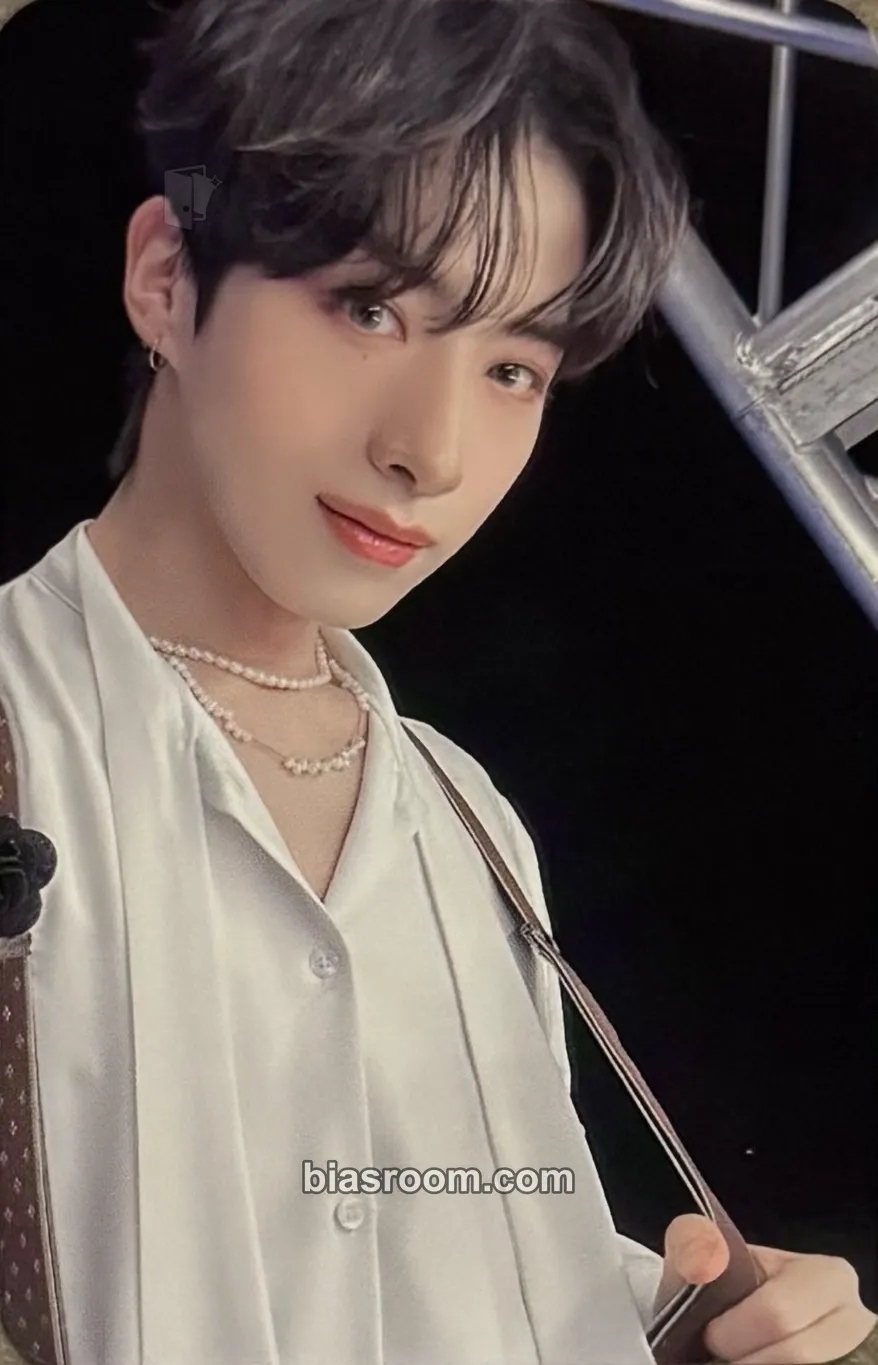 Xion PYGMALION Photocard - ONEUS | Bias Room