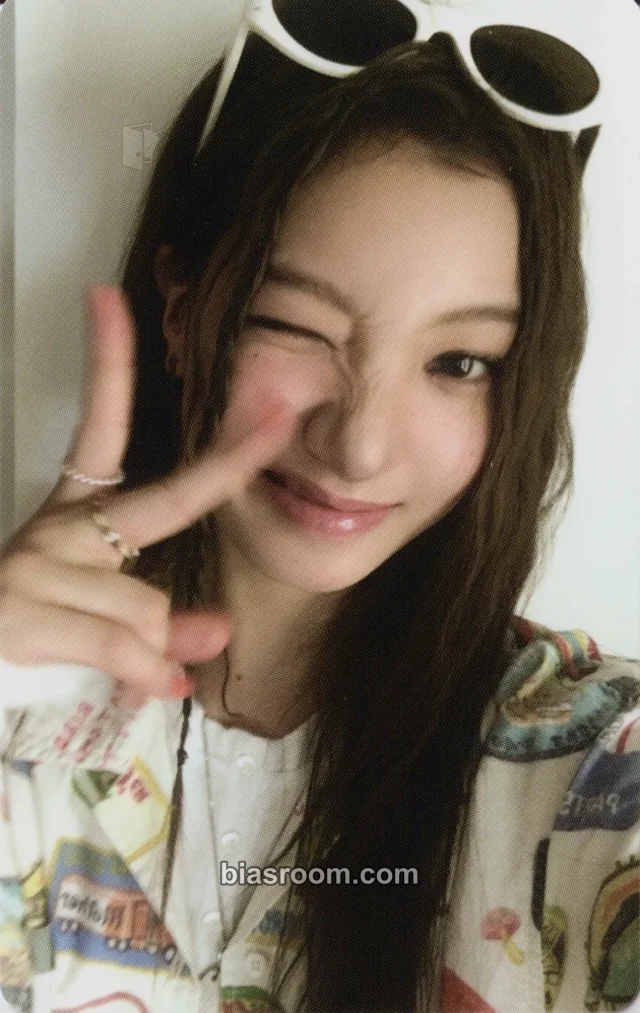 TUIDE - Seoyeon - TUNE & PLAY Album lucky draw (LD) weverse global shop (wvg)